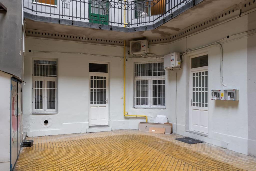 Art Nouveau Apartment Budapest Exterior foto